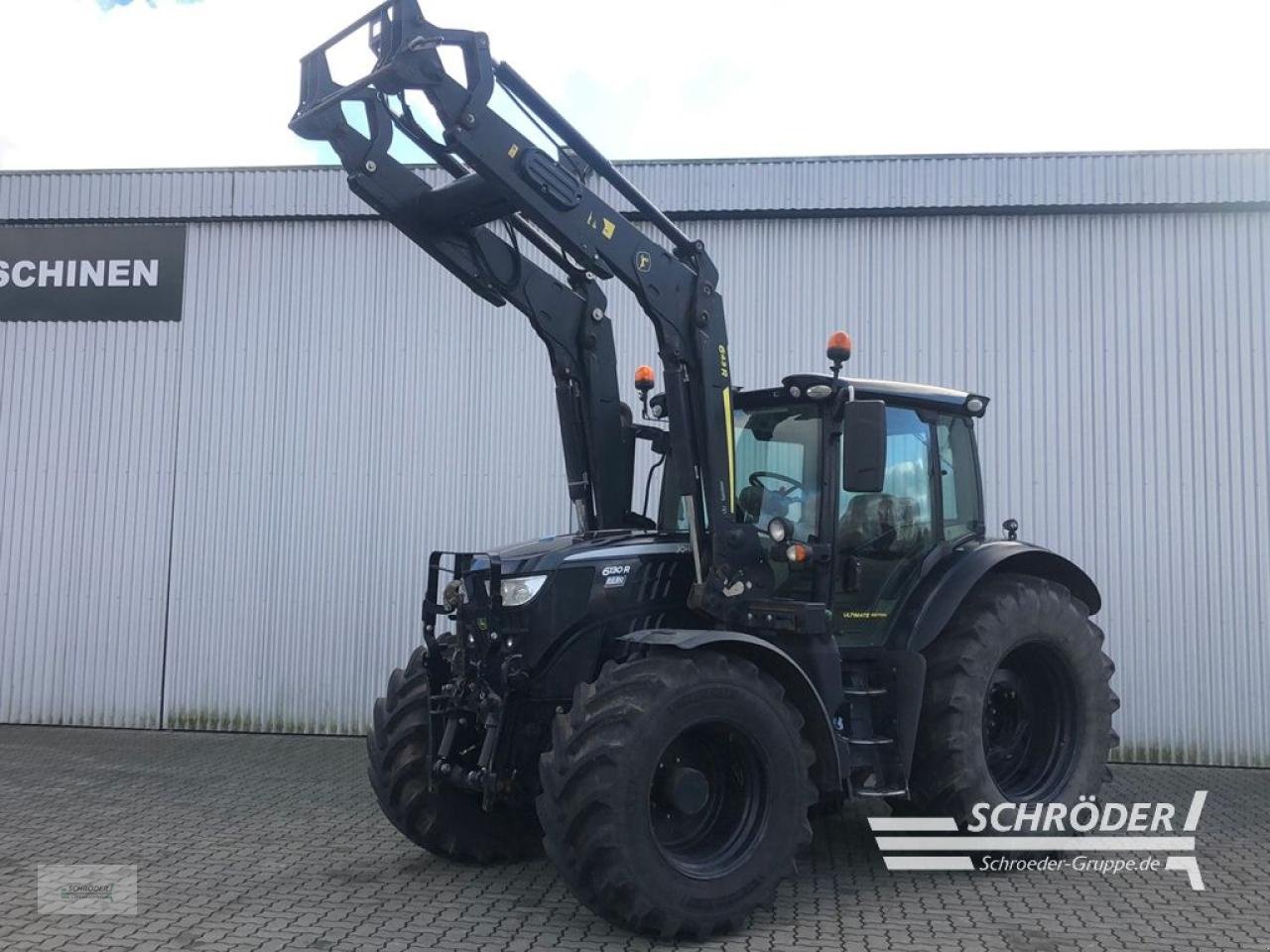 Traktor типа John Deere 6110 R ULTIMATE | RADGEWICHTE, Gebrauchtmaschine в Ahlerstedt (Фотография 1)